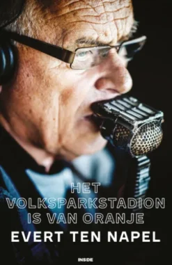 Het Volksparkstadion is van Oranje