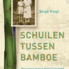Schuilen tussen bamboe